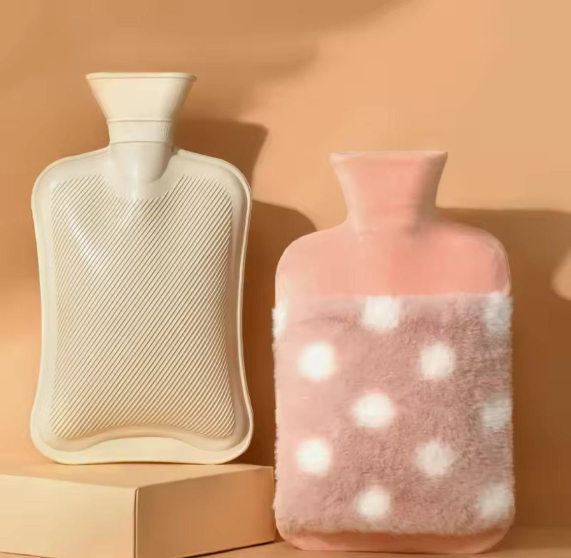 Large Capacity Hot Water Bottle With Plush Cover, Reusable Warm Water Bag Cover, Explosion Proof Water Bottle Cover Large Capacity Hot Water Bottle With Plush Cover, Reusable Warm Water Bag Cover, Explosion Proof Water Bottle Cover